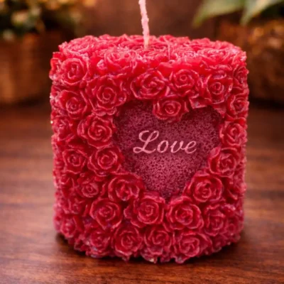 Handcrafted Rose Cube Candle with Love Heart – Romantic Decorative Candle