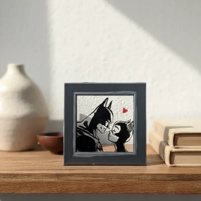 Romantic Minimal Sketch Frame