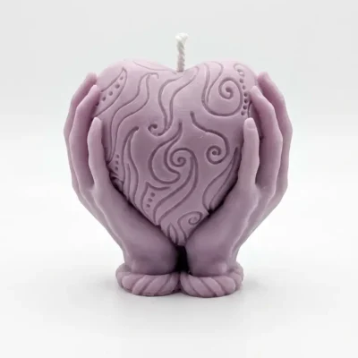 Light Purple Hands-Holding-Heart Scented Wax Candle – Romantic Décor