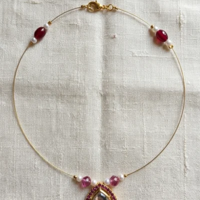 Minimal Kundan Pendant Necklace for Women